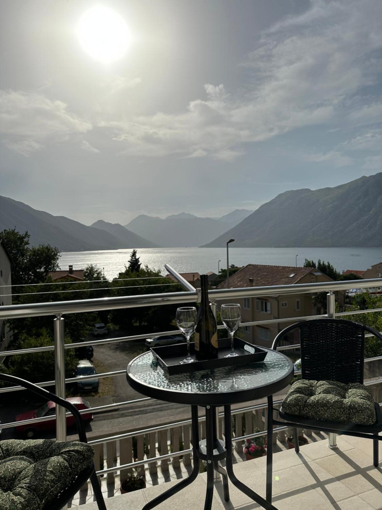 Sunny Apartment Kotor Luaran gambar
