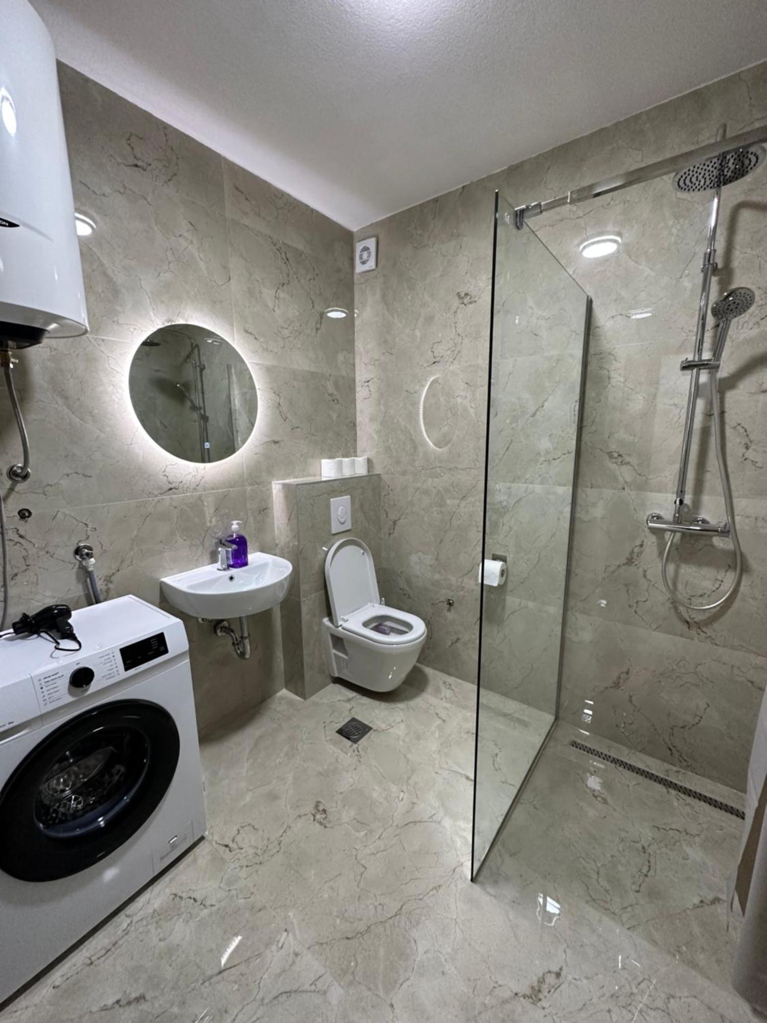 Sunny Apartment Kotor Luaran gambar
